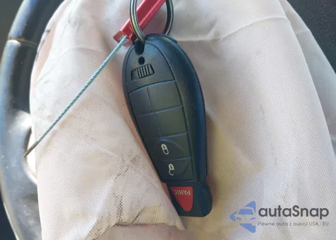 2018 Jeep Cherokee Latitude Fwd из США, поврежденный, VIN 1C4PJLCB5JD557393